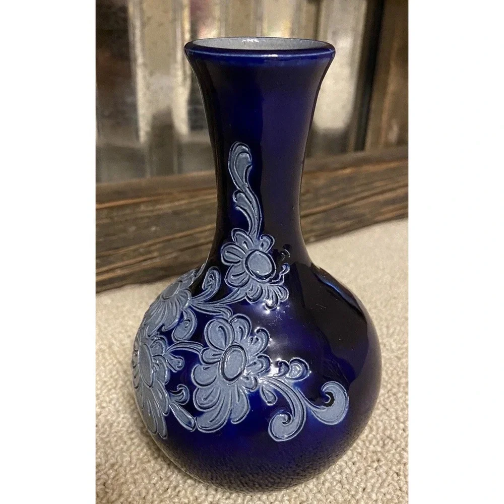 Remmy Fils Betschdorf Alsace France Salt Glazed Vase SIGNED Etched Blue Elegant